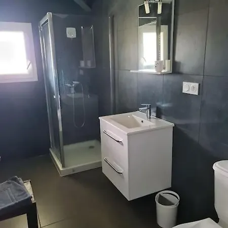 De Détente Et Vue Sur Montagnes Ghisonaccia